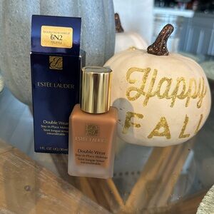 Estee Lauder Foundation